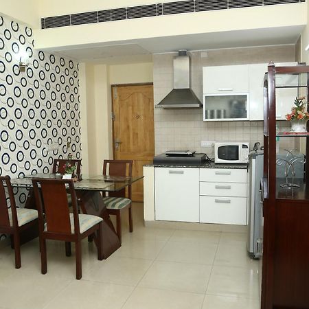 Imperial Apartment Fortis Gurgaon Exteriör bild