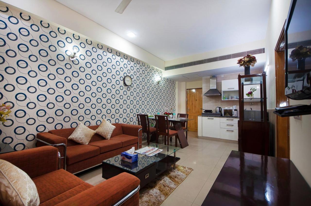 Imperial Apartment Fortis Gurgaon Exteriör bild